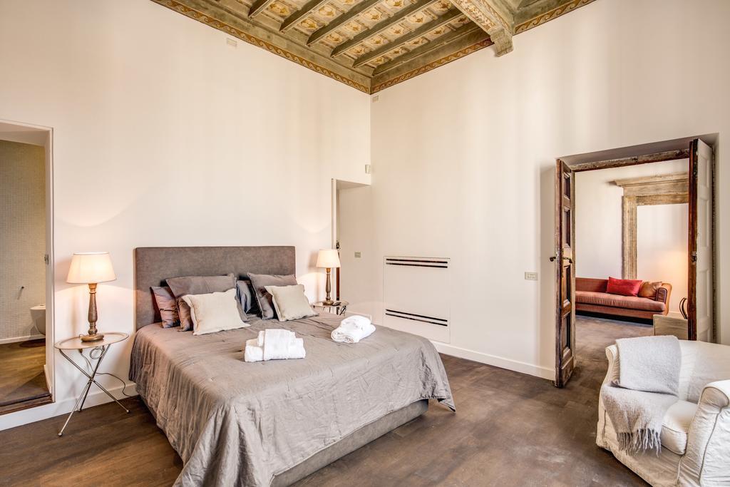 Piazza Farnese Exclusive View 2 Bedroom En Suite Rome Exterior photo