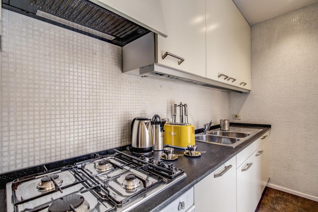 Piazza Farnese Exclusive View 2 Bedroom En Suite Rome Exterior photo