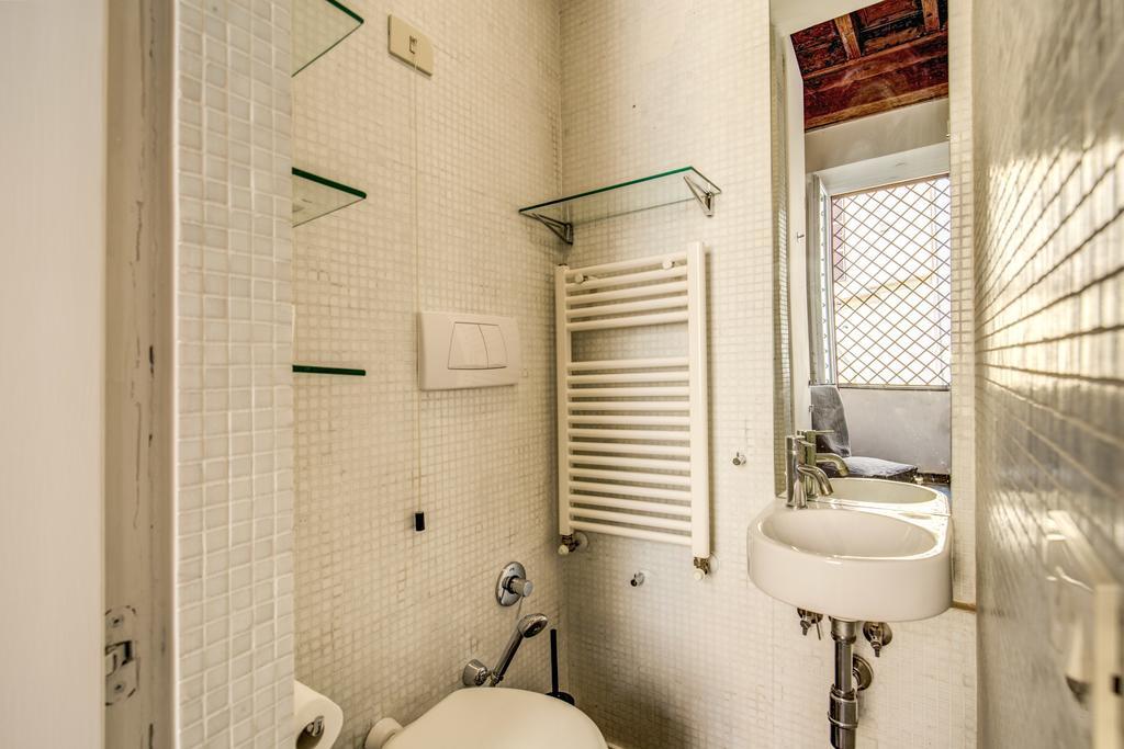 Piazza Farnese Exclusive View 2 Bedroom En Suite Rome Exterior photo