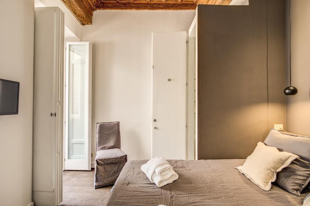 Piazza Farnese Exclusive View 2 Bedroom En Suite Rome Exterior photo